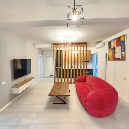 Grand In Great Location Rosetti דירה