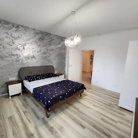Grand In Great Location Rosetti Апартаменты