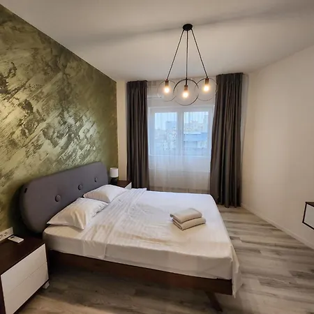 Grand In Great Location Rosetti Appartement